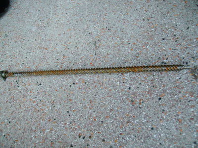 prumer 13, delka 49<br />cena 150 kc, vice kusu k dispozici