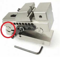 naklápěcí svěrák.jpg