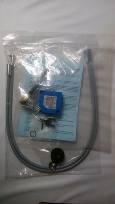 Contrinex LFS-4040-103 + 50cm svetlovod    <br />13€/ks    k dispozícii - 3ks