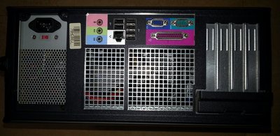 Dell Optiplex GX520 zezadu