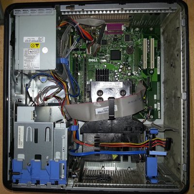 2015-01-20 14.27.27.jpg (374.16 KiB) Zobrazeno 3397 x Dell Optiplex GX520 vnitřek