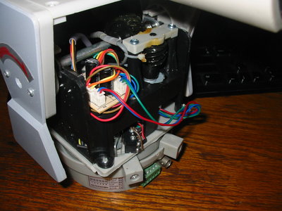 neznama elektronika stojan