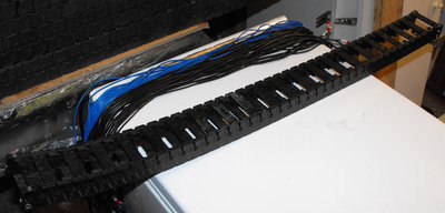 Velký průřez, délka 900mm - cena 250 Kč.