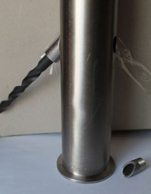 vrtání otvorů do nerez trubky pod úhlem45°_2.jpg