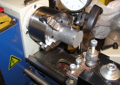 Nejdřív si posadím matroš na centr ;-)