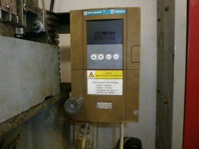 Fr.menic Altivar 18, input-220V,output-3Ph-220V-0-320Hz,0.37Kw.Cena-95.-eur.