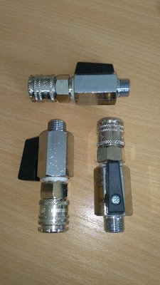 Rychlospojka CEJN 220-1/8 + Kulový ventil (3ks)<br />á 100 kč