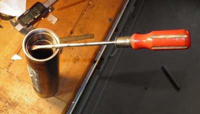 mojevrtacka06.jpg (132.16 KiB) Zobrazeno 9742 x Šroubovák jako klín