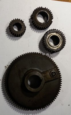 Bomey - vadná ozubení kola I.jpg