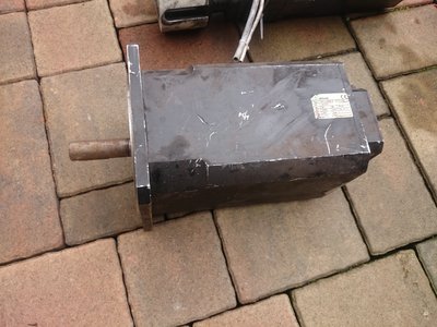 servomotor velkej Drives