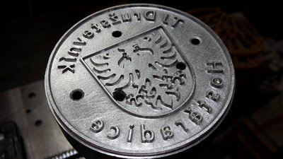 nějaký čas používaný a čištěný mosazným dráťákem