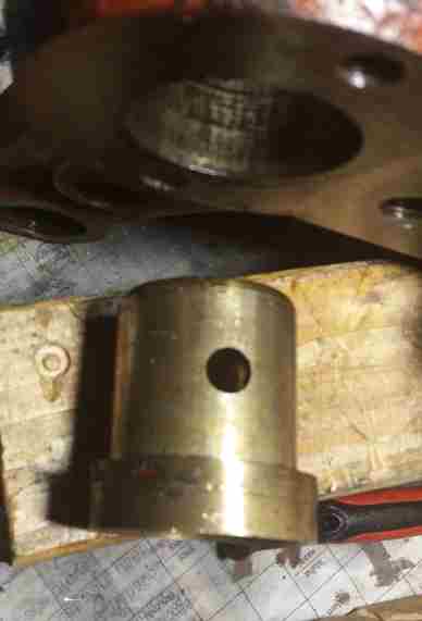 Vyndané zadní ložisko