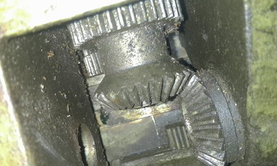 Rozepnutý příčný posuv