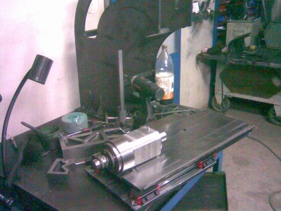 zdvih v Ztku je 270mm, ak bude mala tuhost pri plnom vysunuti, pridam vystuhy...