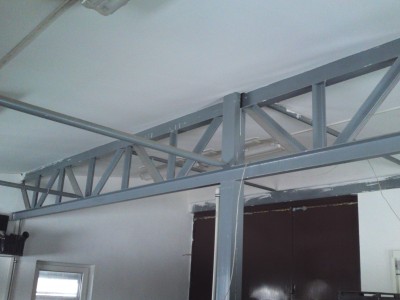 mezi tyhle dvě I180 potřebuju dostat ten portál