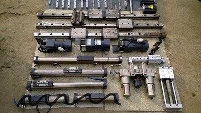 akt.lineáry.. 5.jpg