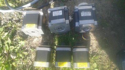 20180426_172002.jpg (1.38 MiB) Zobrazeno 5702 x krok. motory KH 42 celkem 10ks 1ks/90,- KH56 celkem 10ks 1ks/120,- nebo dohoda