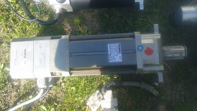 20180426_170417.jpg (1.38 MiB) Zobrazeno 6150 x servo motor Siemens 1FT3046 celkem 2ks cenu prosím nabídněte,nerad bych psal nějakou nesmyslnou cenu
