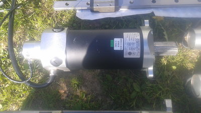 20180426_170407.jpg (1.27 MiB) Zobrazeno 6150 x servo motor Siemens BB96.125.69 celkem 1ks cenu prosím nabídněte,nerad bych psal nějakou nesmyslnou cenu