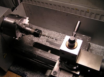 A tady už vyrábim novou nožovku pro různý průměry nožů