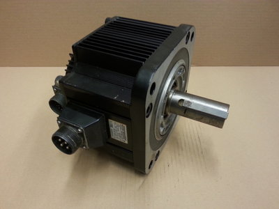 Motor Yaskawa 2.jpg